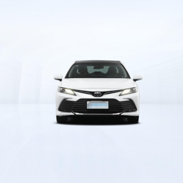Superior Quality 4 Door 5 Seater Gasoline Sedan with New Features for Transport