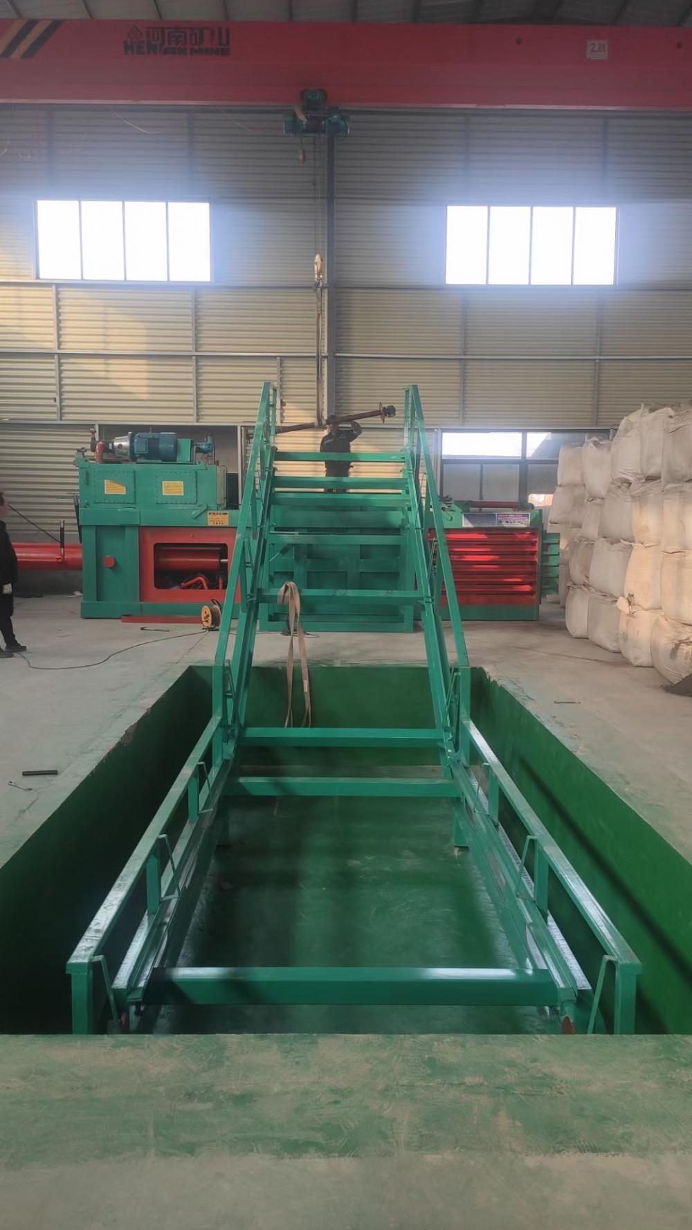 Waste Paper Plastic Bottle Horizontal Recycling Baler