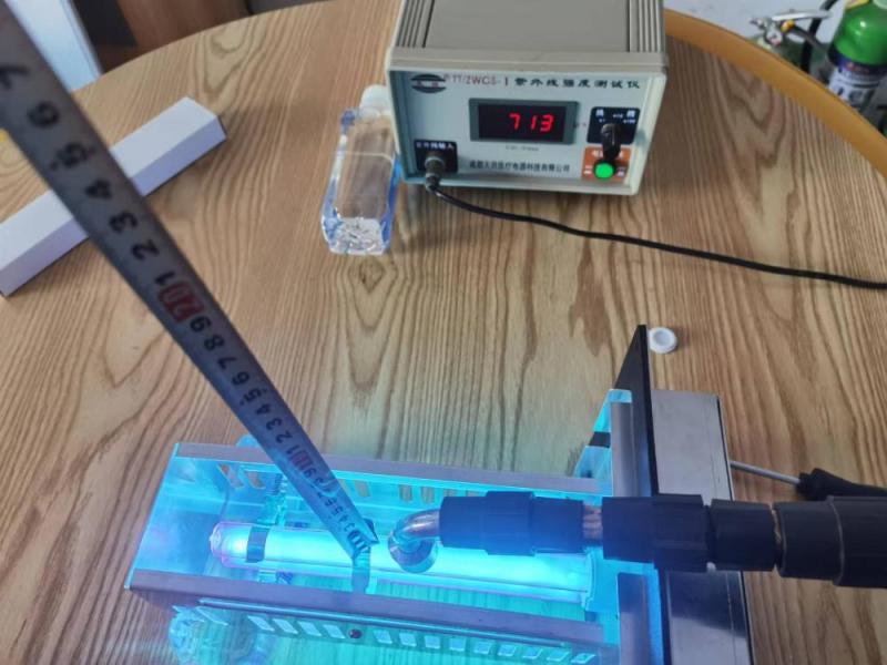 UV Light purifying for HVAC ventilation air ducts
