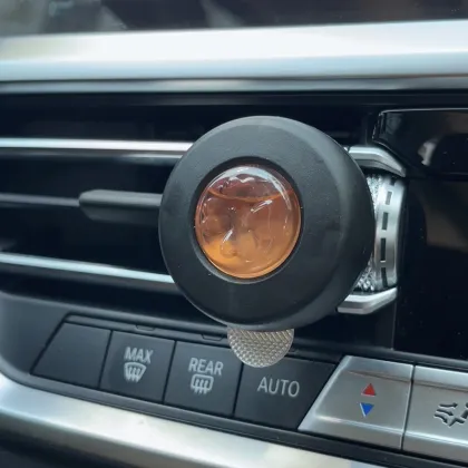 Simple design white musk air freshener aroma dispenser