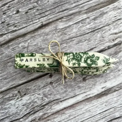 Set of 8 Ceramic Herb Labels: Kitchen Garden Plant Markers - Essential Gardening Accessories