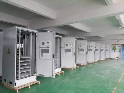 Outdoor 5G Telecom Cabinet