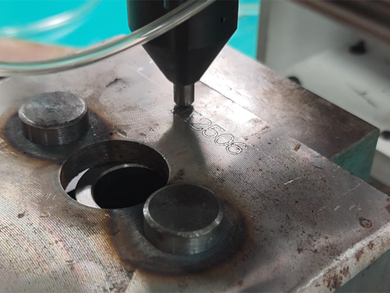 Anhui Automobile Scrtanding Pneumatic Profiting Anhui Automobile Scratching Pneumatic Proofing