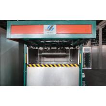 Single-cylinder single-station feeding forming machine