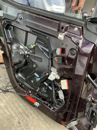 Original Used Assy Rear Door Complete for Aston Martin Rapide - OEM AD43F246B00AC AD43F246B01AC