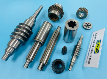 SCHNECKEN UND SCHNECKENRÄDER - Worms and worm gears machining