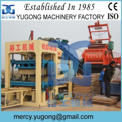 Economical QT Series concrete/fly ash/cement brick making machine