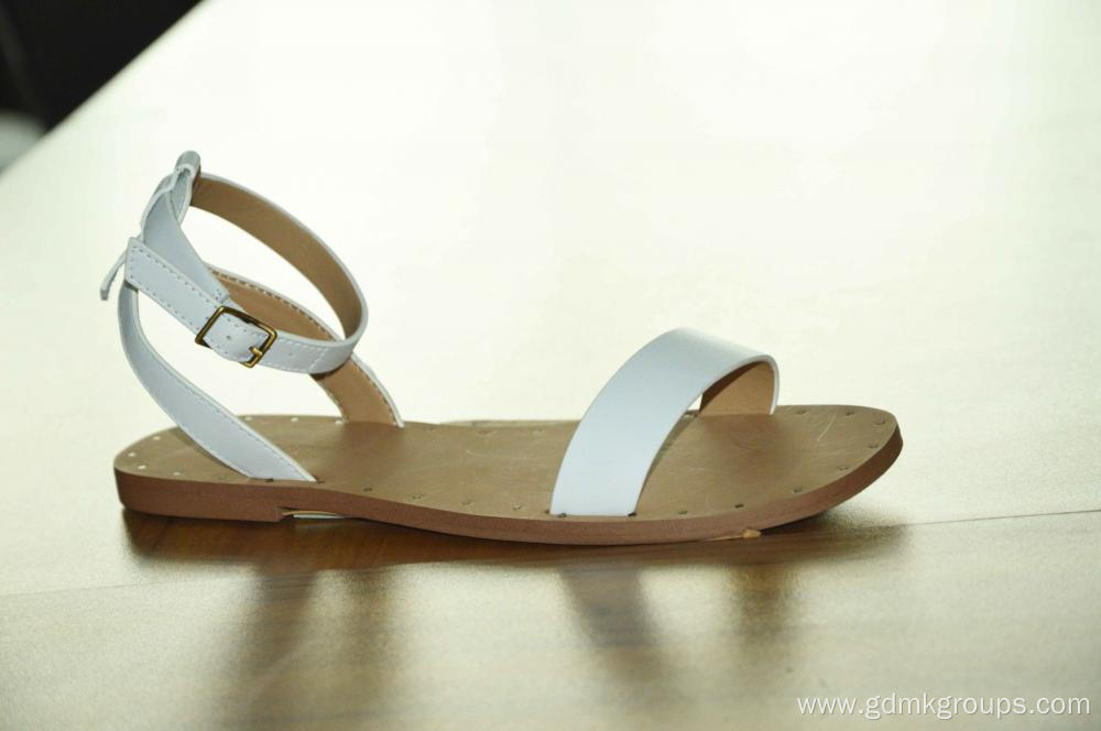 Ladies Summer New Fashion Belt Buckle Breathable Sandals