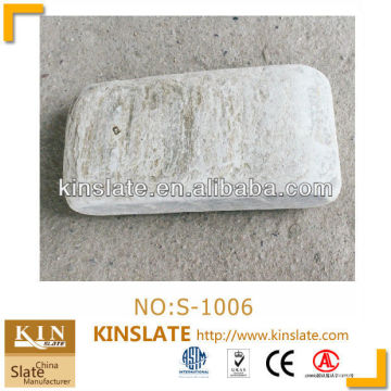 Kinslate Own Quarry and Factory Natural Stone Beige Quartzite Mixed Colors Decorative Garden Stepping Stones