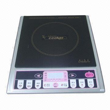 Induction Cooker in One Zone with 1,800 to 2,000W Rated Power, Whole Black Glass