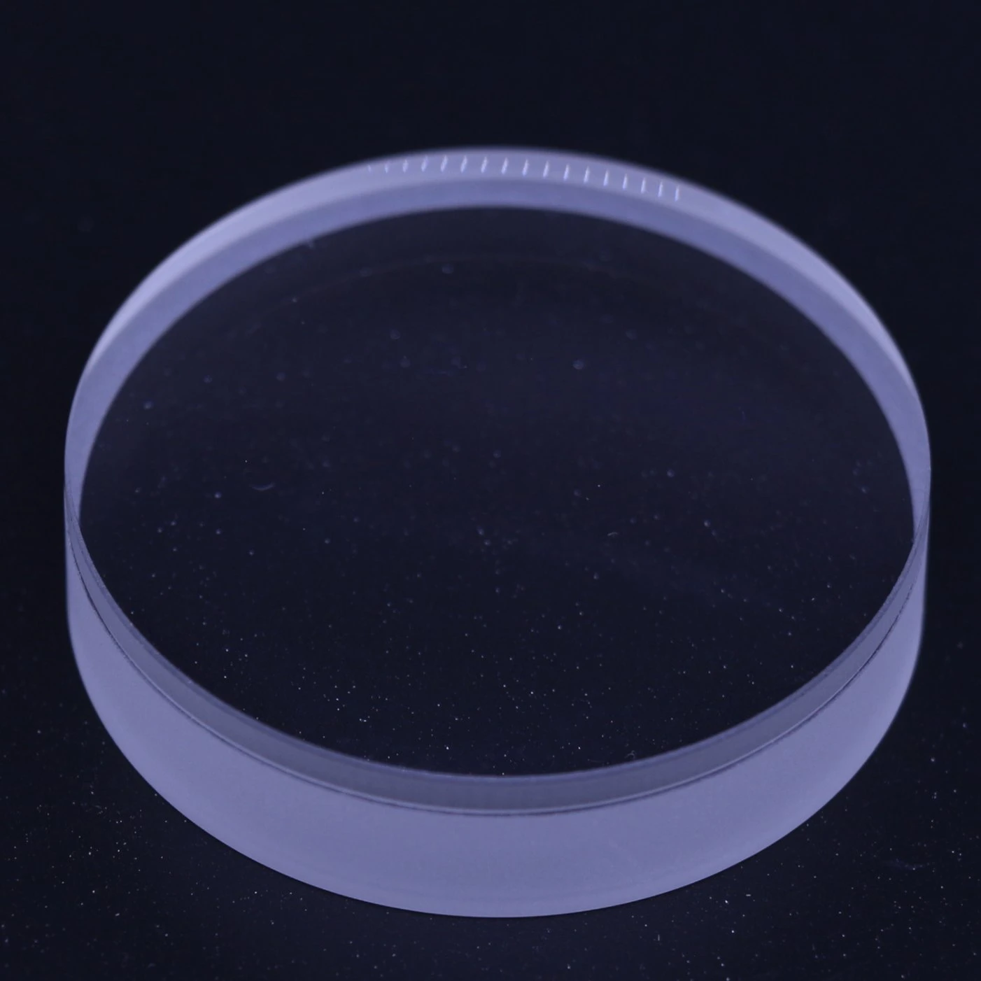 Low Reflectivity for Projector Lens
