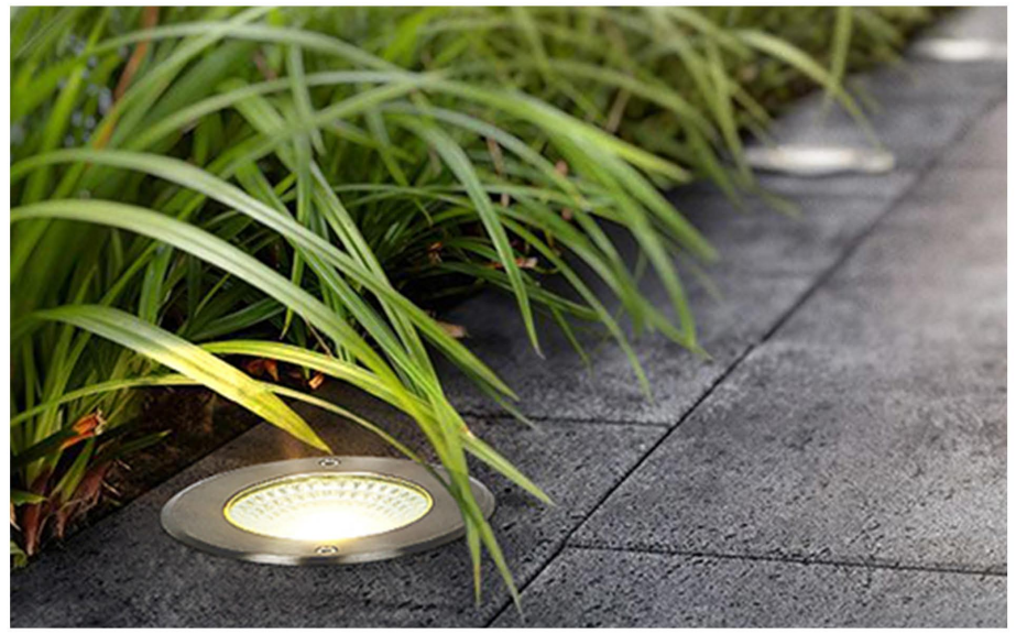 LED underground light with strong waterproof performance