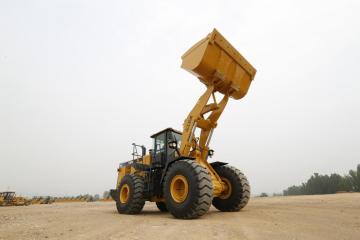 هندسة صغيرة آلات البناء 8tons SEM680D رافعة شوكية