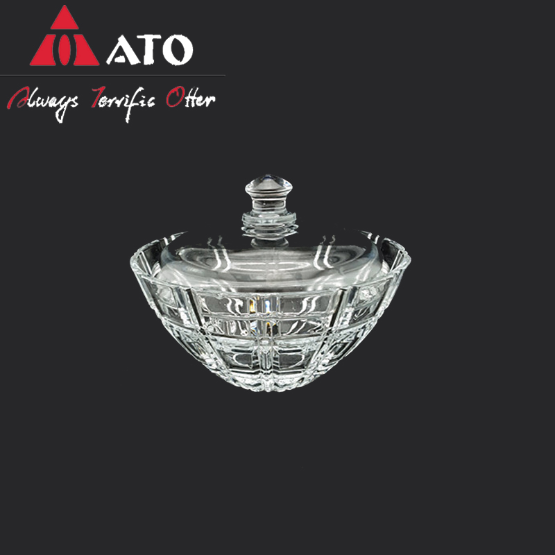 Clear machine made salad plate bowl with lid