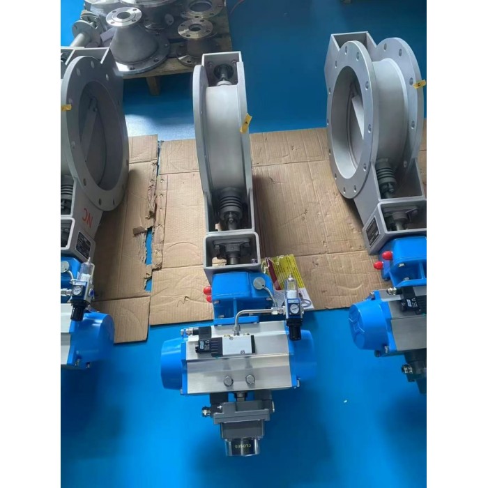 Van biển - Van bướm thông gió