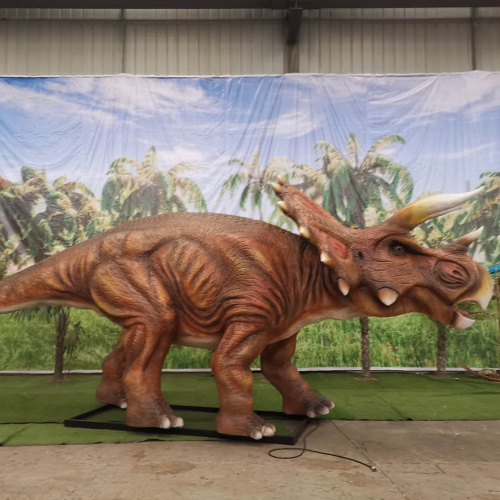 Jurassic Park Triceratops Animatronic