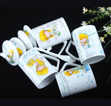 MUG 97947 W/SPOON & COVER