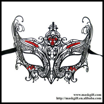 MD002-RBK Hot sell High Class Venetian Metallic Laser Cut Masquerade Ball Masks With Red Crystals