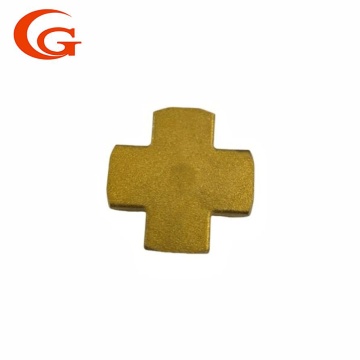 Karmaşık Boru Konfigürasyonları için Hassas Pirinç Çapraz Bağlantılar