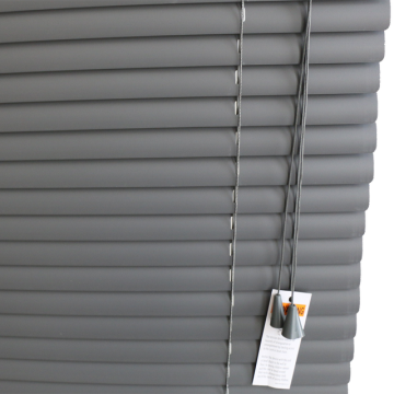 Népszerű PVC vezetékes redőnyök