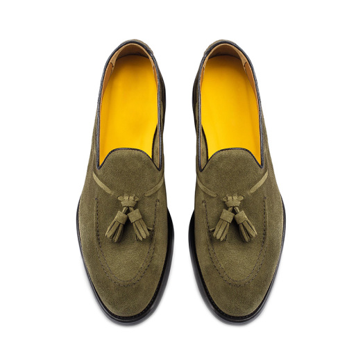 Trendy Men's Casual Footwear for Everyday Wear