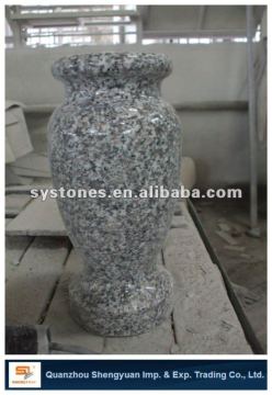 monument vases