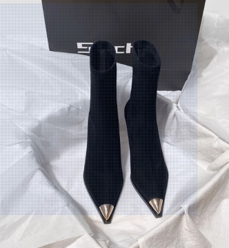 Shoes & Accessories