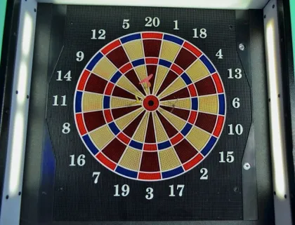 Indoor sports game machine electronic dart machine coin operated arcade dart machine
