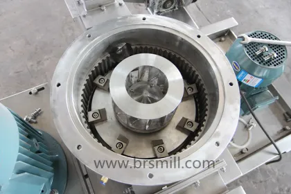 Red Turmeric Powder Pulverizer: Turmeric Powder Mill Machine