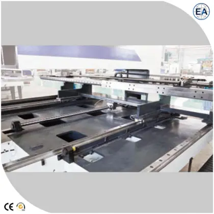 CNC Servo Turret Punch Press Machinery