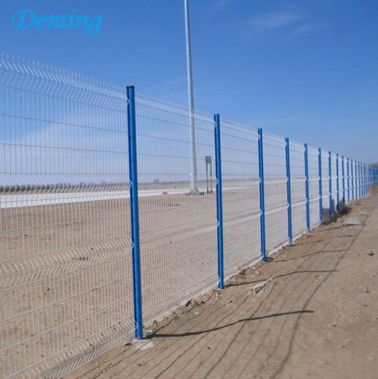 5.0mm Factory PVC Coated Fence With Square Post