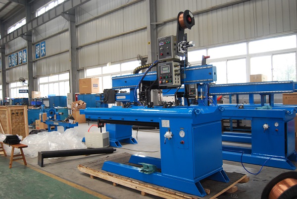 Longitudinal Seam Welding Robot