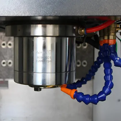 CNC Machine Tool Boutique VMC866 L VMC850 Fanuc Vertical Machining Center