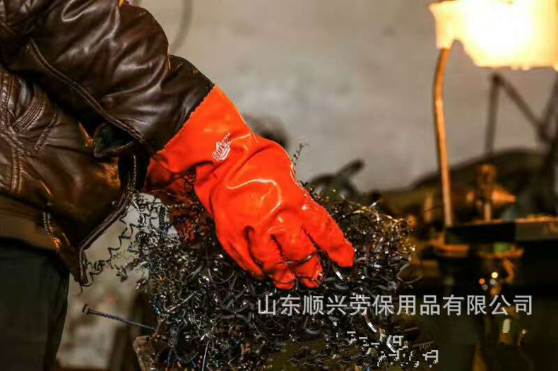 Guantes de pellet naranja resistentes al frío