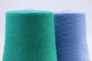 100% Nylon Feather Yarn for sweater