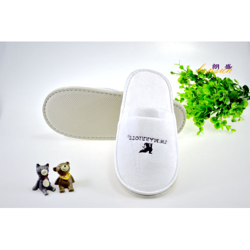 Customized Soft Cotton Wool Indoor And Outdoor Slippers