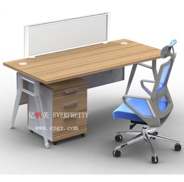 Hot Sales ergonomics meubels kantoortafel met twee trunking en hoge scheidingswanden voor gebruik van volwassenen