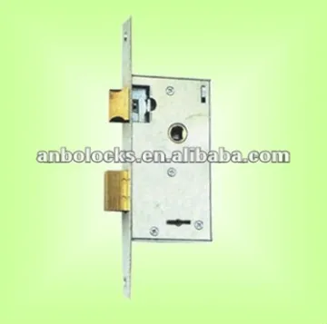 2 brass lever keys with 4 combinations