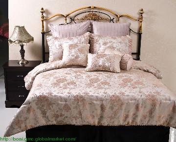 Motion 8pc Jacquard  Bedding Comforter Set