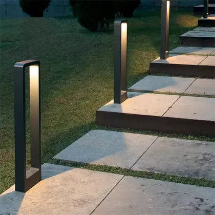 Low Voltage Aluminum Lawn Lights for Garden - Outdoor LED Lawn Lights