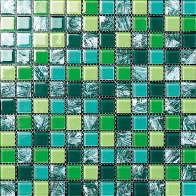 El Boyaması Yeşil Renkli Cam Mozaik