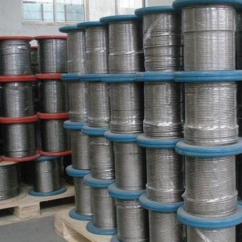 Steel wire ropes for industrial machinery