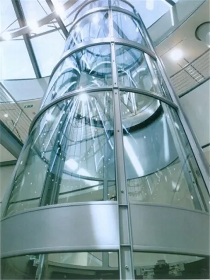 Luxury traction machine room panoramic lift