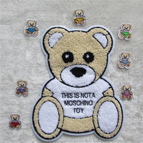 Cartoon schattige kleine beer chenille borduurwerk patches