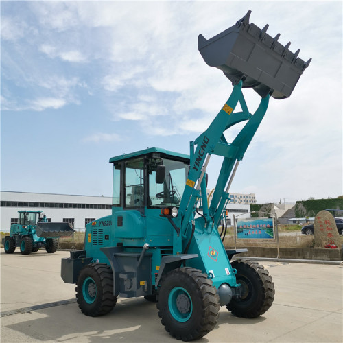 Wheel Loader With 4-in-1 Bucket