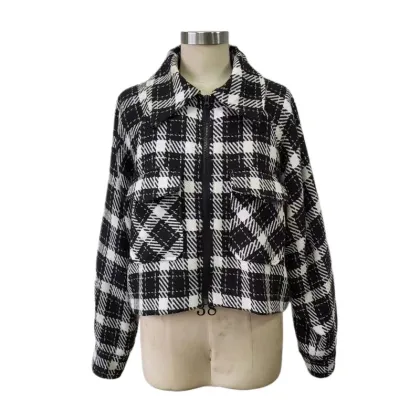 Women's woolen plaid with flap pockets jacket