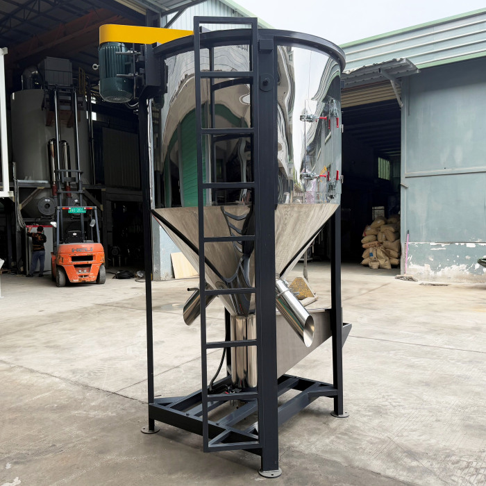 Máy trộn viên nhựa tròn xoắn ốc 500kg