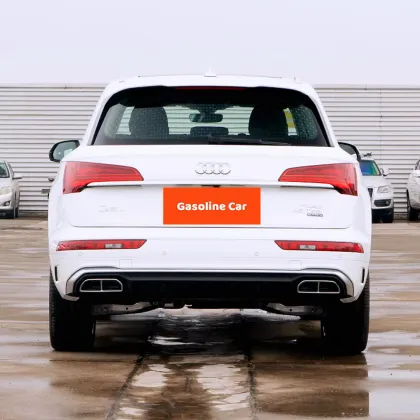 Midsize 5-seater SUV AUDI Q5L