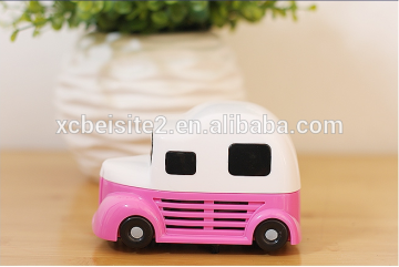 F002 wholesale portable Desk Mini plastic car vacuum cleaner