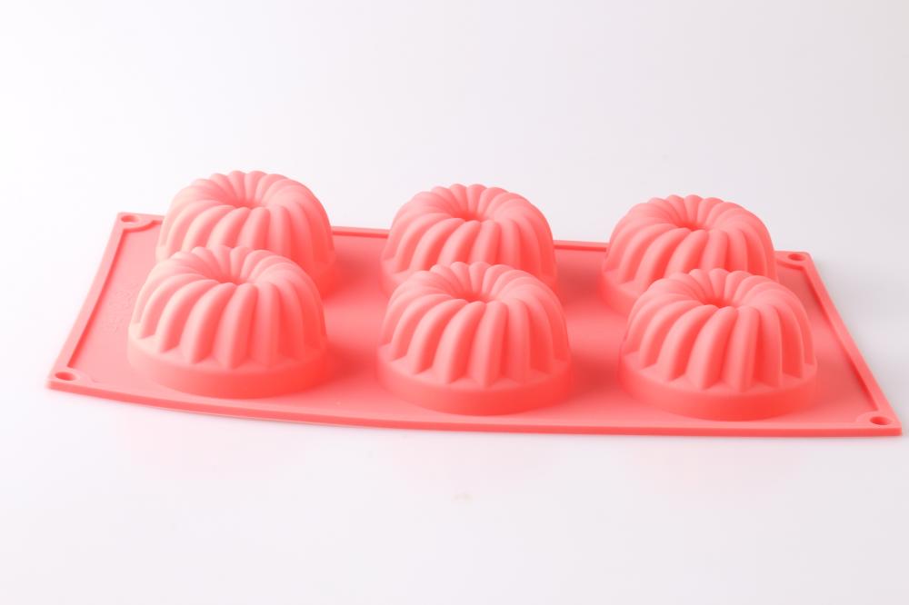 6 capacity flower silicone baking mold